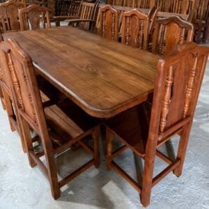 Mesa 1.80m con 6 sillas de algarrobo
