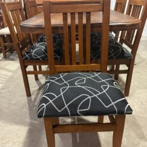 Sillas modernas de Algarrobo x 6uni.